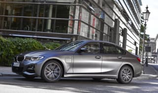 BMW Reviews & News | Carbuyer