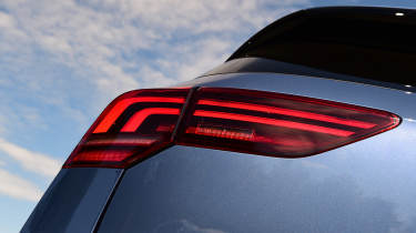 Volkswagen Golf facelift rear lights