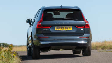 Volvo XC60 rear driving