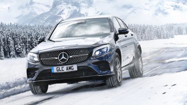 Mercedes GLC in snow
