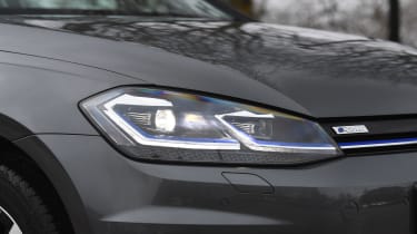 VW e-Golf light