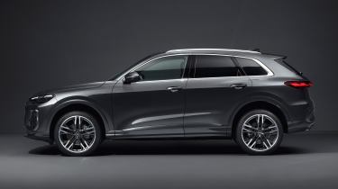 Audi Q5 side