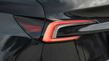 Tesla Model 3 facelift rear lights