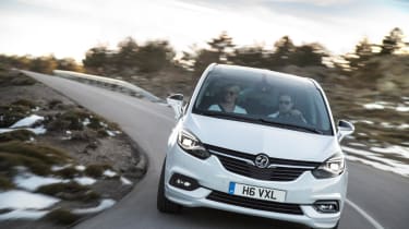 As it&#039;s based on the Insigna, the Zafira Tourer handles well for a large MPV