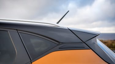 Renault Captur SUV contrasting roof