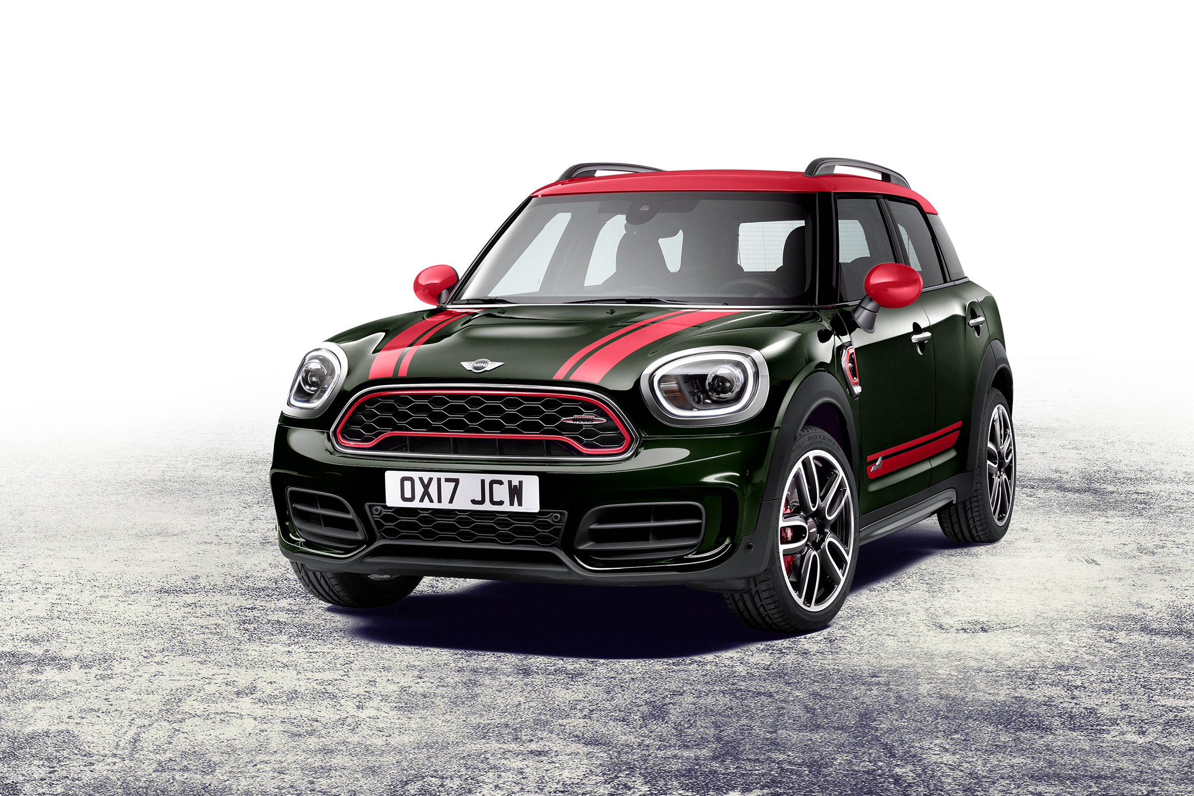 John Cooper Works Mini Countryman Suv Blazes A Trail In 2017 Carbuyer