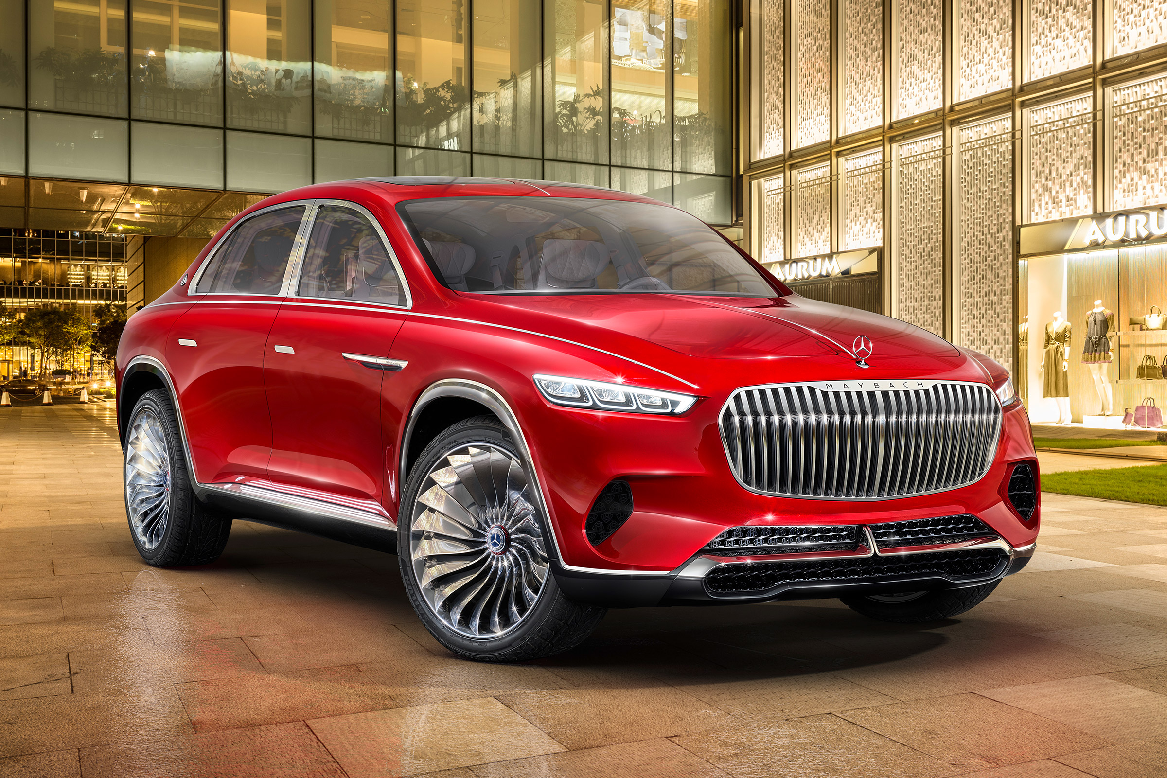 New Mercedes Maybach Suv 19 Prices Specs Release Date Carbuyer