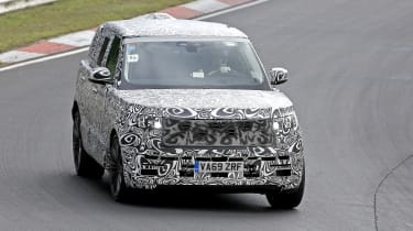 2022 Range Rover - front 3/4 cornering
