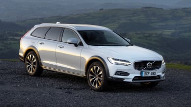Volvo V90 Cross Country front 3/4 static