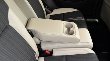 Honda HR-V armrest