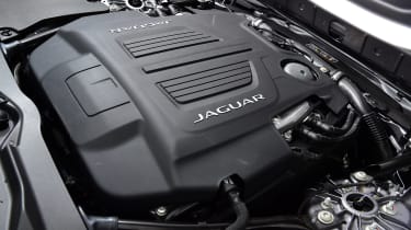 Jaguar F-Type coupe engine