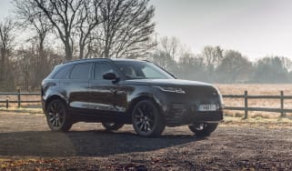Range Rover Velar R-Dynamic Black front
