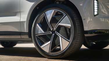 Volvo EX90 wheels