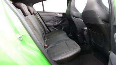 Ford Focus ST facelift rear seats