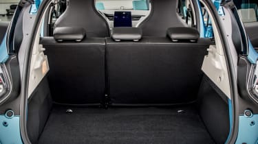 New Renault ZOE - boot with rear seats upright
