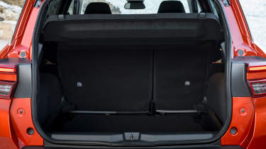 Vauxhall Frontera boot