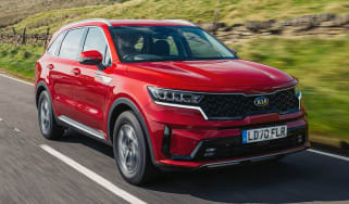 Kia Reviews News Carbuyer