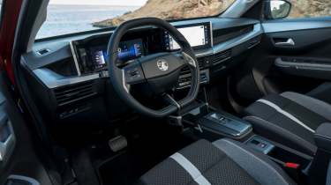 Vauxhall Frontera side interior