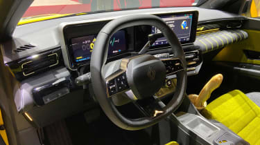 Renault 5 revealed 18