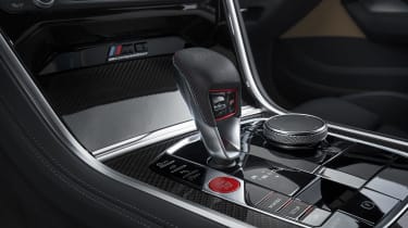 BMW M8 Competition coupe - gear lever