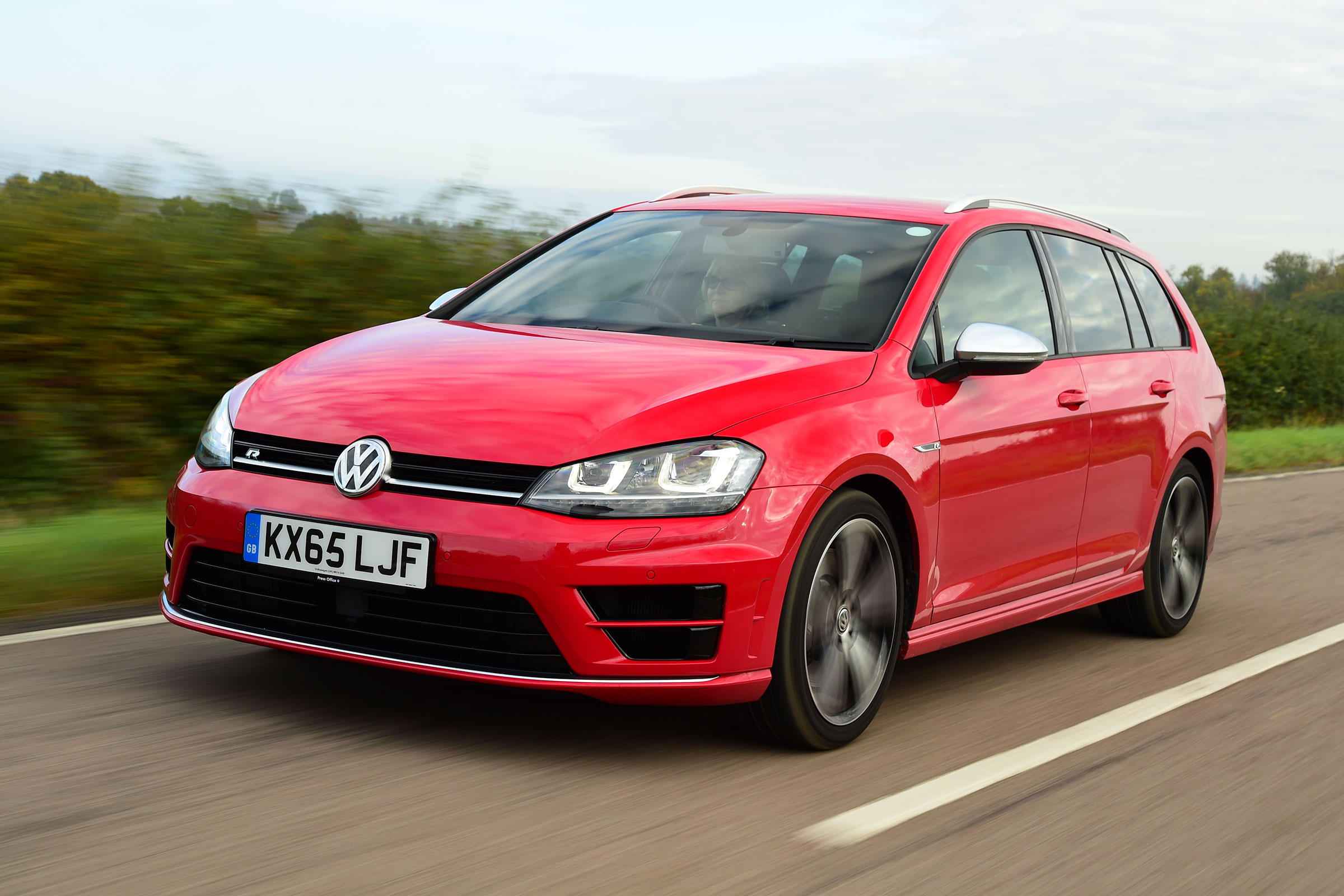 Volkswagen Golf R Estate review: brilliant, but for one fatal flaw