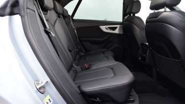 Audi Q8 facelift rear seats