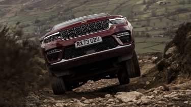 Jeep Grand Cherokee front off-road