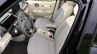 Hyundai Inster front seats