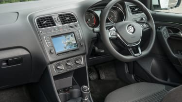 Volkswagen Polo hatchback (2009-2017) - Interior u0026 comfort | Carbuyer