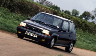 Renault 5 GT Turbo front