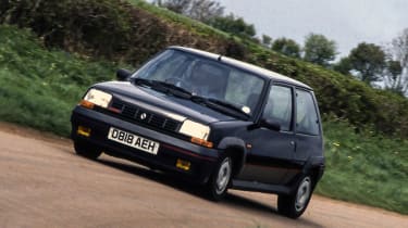 Renault 5 GT Turbo front