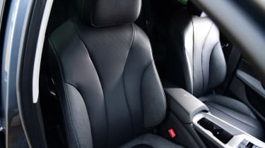2022 MG5 EV - seats