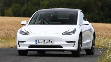 2019 Tesla Model 3 - dynamic front 3/4