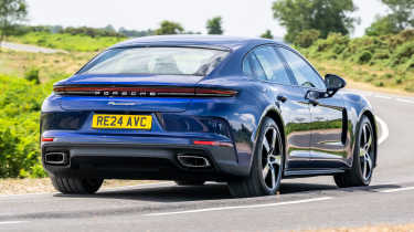 Porsche Panamera facelift rear handling