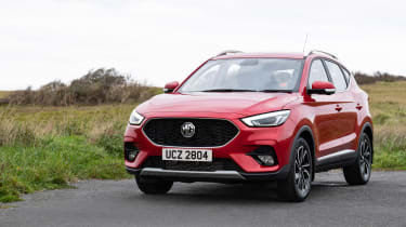 MG ZS SUV front 3/4 static