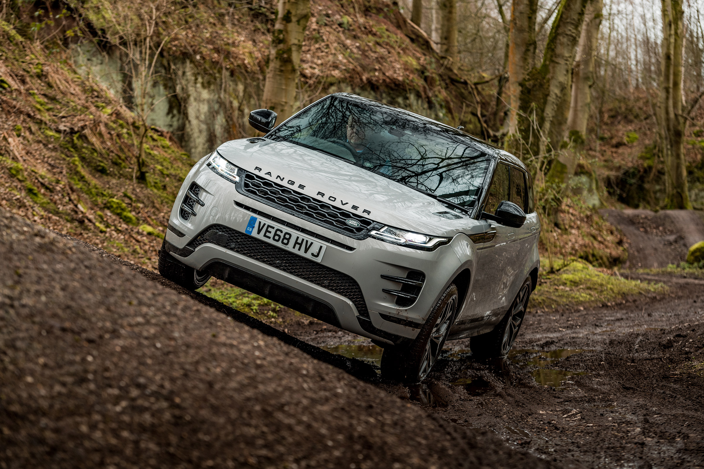 Rover Evoque SUV - drive & performance 2023 Carbuyer