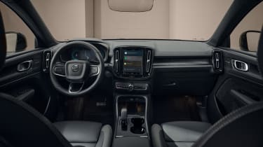 Volvo EX40 interior