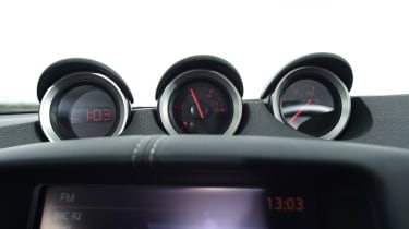 Nissan 370Z coupe gauge pods