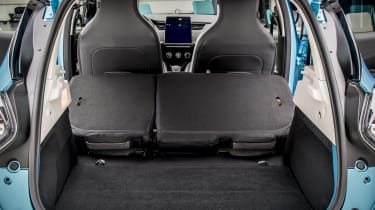 New Renault ZOE - boot with rear seats folded