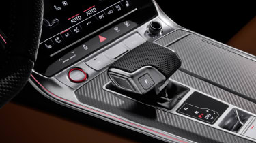Audi RS6 Avant centre console