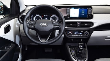 2020 Hyundai i10 interior