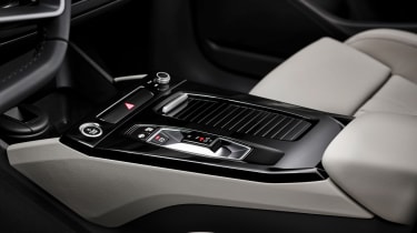 Audi Q6 e-tron interior 4