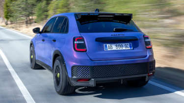 Abarth 600e rear 3/4 tracking