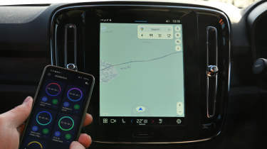 Volvo touchscreen