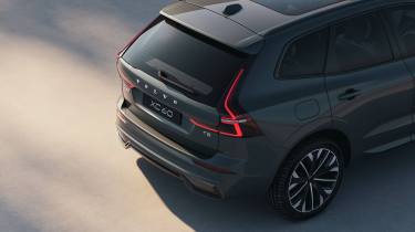 2025 Volvo XC60 rear bumper