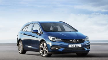 2019 Vauxhall Astra estate - front 3/4 dynamic