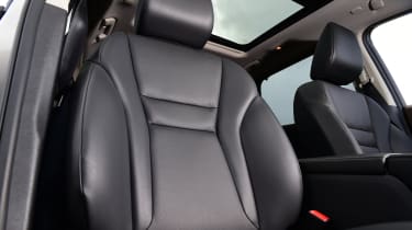 Nissan X-Trail seats