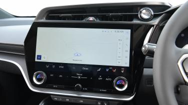 Lexus RX 300e infotainment