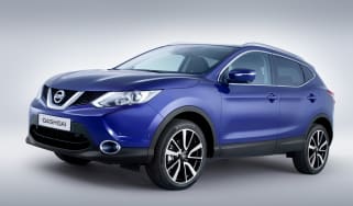 Nissan Qashqai 2014 front quarter static