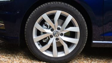 Volkswagen Golf hatchback alloy wheels
